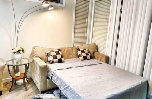 North End Apartamento | Downtown Kelowna 2 Bdrm 2 Bath Waterfront Condo
