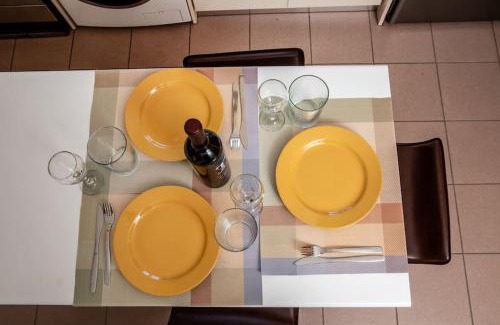 Lavreotiki Apartamento | Downtown Lavrio Port Cozy Apt