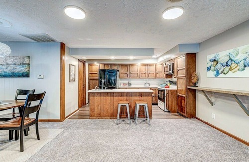 Lebanon Casa | Downtown Lebanon: Cozy Retreat, Prime Location