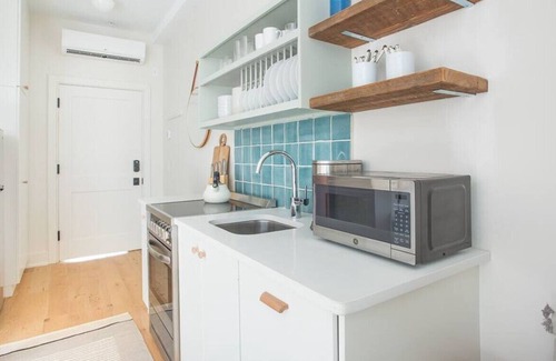 Yamacraw Village Apartamento | Downtown Loft Near Everything