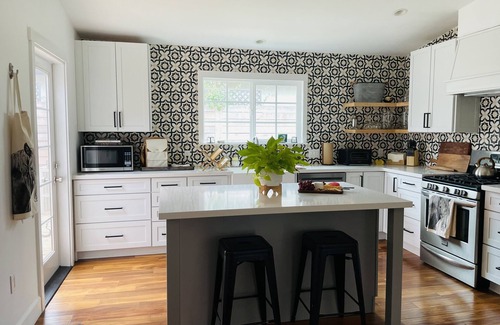 Los Olivos Casa | Downtown Los Olivos 3 Minute Walk to Wine Tasting Rooms! Fantastic Spacious Home