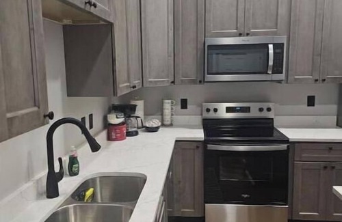 Delaware Apartamento | Downtown Luxurious