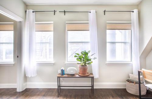 East Town Apartamento | Downtown Luxury 1BR Loft