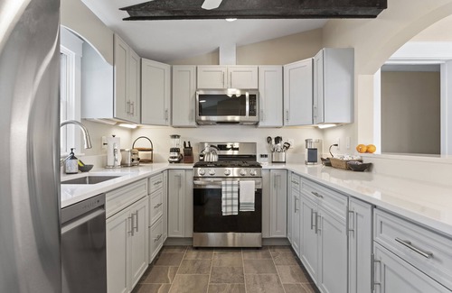 Plymouth Casa | Downtown Luxury Villa on the Plymouth Waterfront