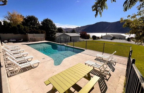 Manson Casa | Downtown Manson- Pool, Hot tub, Game Room, Views