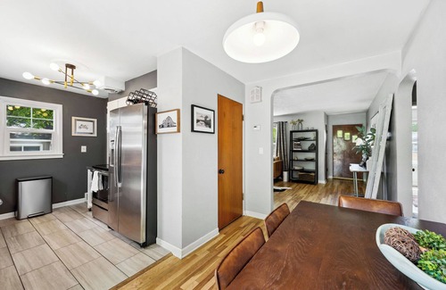 Garden District Casa | Downtown mid-century home with pet friendly, fenced yard. Sleeps 5