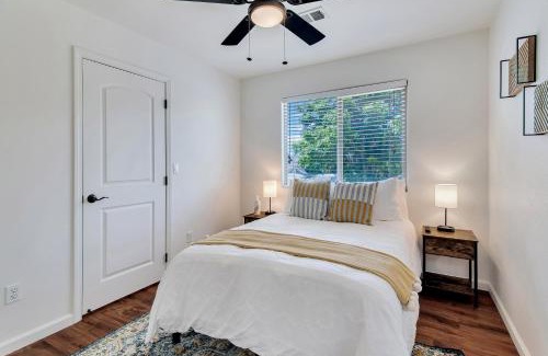 Paso Robles Casa | Downtown Paso: Sip N Sleepz 3 Bed/2.5 Bath