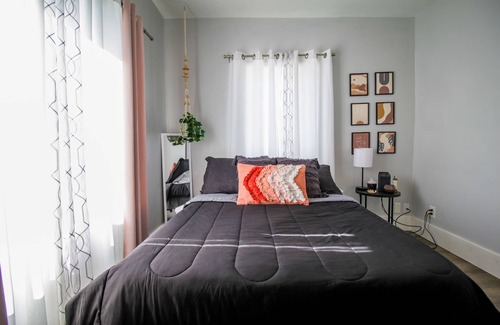 Garfield Casa | Downtown Phoenix - 5 min to Airport