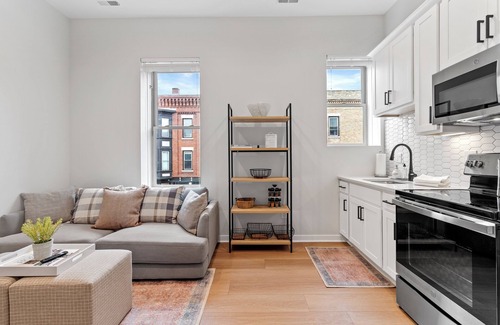 Historic Downtown Racine Apartamento | Downtown Racine Charmer