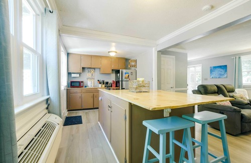 Cameron Village Apartamento | Downtown Raleigh Condo ~ 2 Mi to Ncsu Campus!