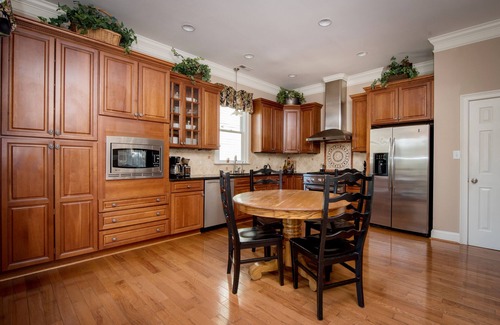 Downtown Casa | El centro de Raleigh, vecindario histórico, ¡5 suites!