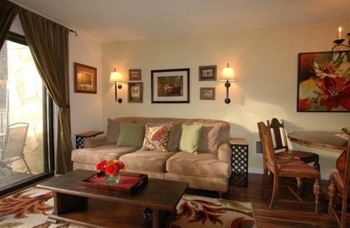 Education Hill Casa | El centro de Redmond 2 cama de 1. 5 baños