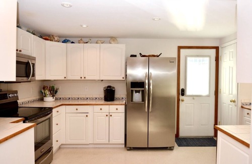 South Rehoboth Casa | Downtown Rehoboth Beach Home Sleeps 8 w/ Parking
