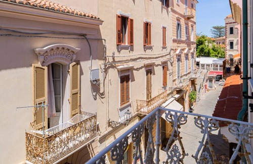La Maddalena Apartamento | Downtown residence - Studio in the heart of the historic center of La Maddalena