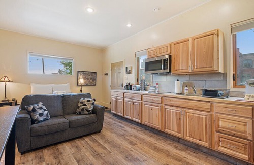 Baker City Apartamento | Downtown Retreat, Studio for 2
