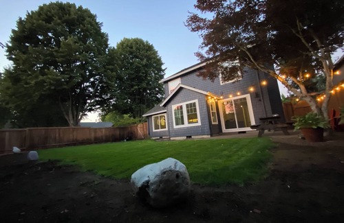 West Linn Casa | Downtown Retreat