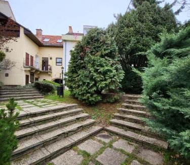Szekesfehervar Apartamento | Downtown romantic