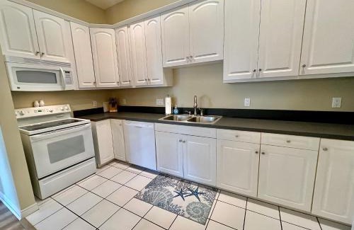 Saugatuck Apartamento | Downtown, Roof Deck, Parking