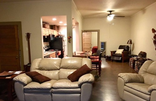 Bismarck Apartamento | Centro espacioso de 1 habitación