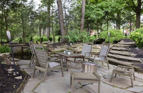 State College Cabaña | Downtown State College! Carriage House at Woodruff Highlands House