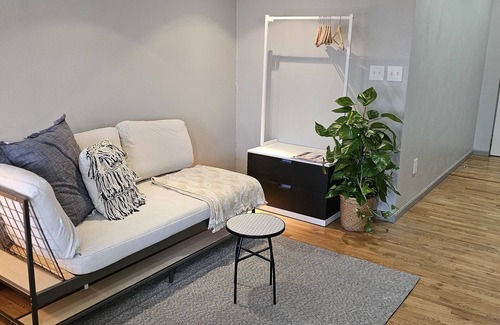 Aurora Apartamento | Downtown Studio 201