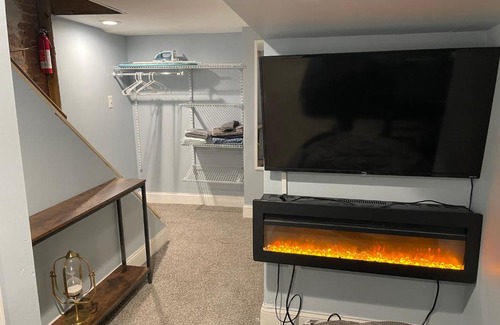 Downtown Baltimore Casa | Downtown Suite - Close to Topgolf, Horseshoe Casino, UM Baltimore