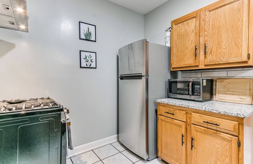 Tulsa Casa | Downtown Sunny Craftsman