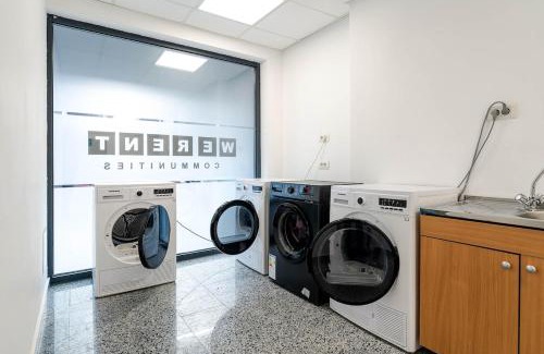 Vitan Apartamento | Downtown Urban Studio w Balcony Vol 2
