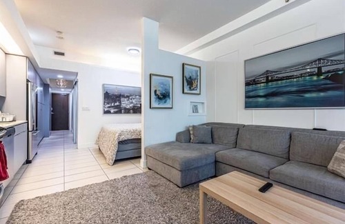 Gastown Apartamento | downtown Vancouver, 5mins to waterfront, Roger’s arena and lots of restaurants
