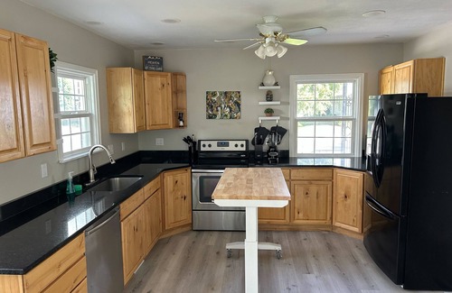 Malad City Casa | Downtown w/ 3 Bedrooms, Fenced Yard & Playground - Kid Friendly!