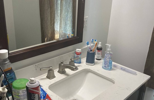 Waynesboro Casa | Downtown Waynesboro Home. Spacious and lovely.