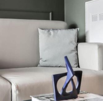 Historic Ybor Apartamento | Downtown Ybor Studio Escape Free Parking