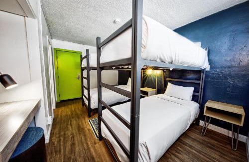 Downtown Las Vegas Hotel | Downtowner Boutique Hotel