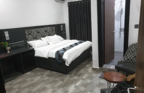 Gwarinpa Estate Hotel | Downunder Suites