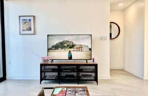 Avenida Revolución Casa | Dowtown 1 BR Suite in Av Revolucion Tijuana