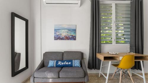 Rincon Apartamento | Dowtown Studio Walkable to Town and Beach