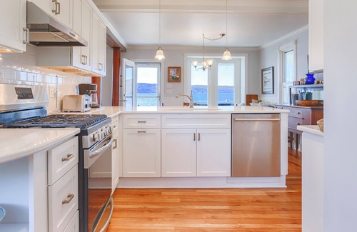 Hammondsport Casa | Docenas de primos: ¡Reuniones familiares de Keuka Lake!