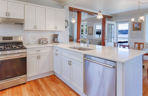 Hammondsport Casa | Docenas de primos: ¡Reuniones familiares de Keuka Lake!
