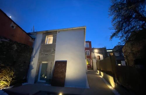 Sarria Casa | dpCristal Centro Histórico