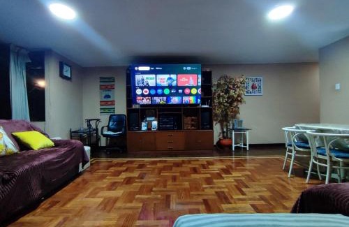 El Tambo Apartamento | Dpto Amplio, TV75in, Cochera, Céntrico y BBQ