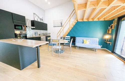 Saint-Egreve Villa | Relax & Design in Saint-Egrève 🌴 #DQ