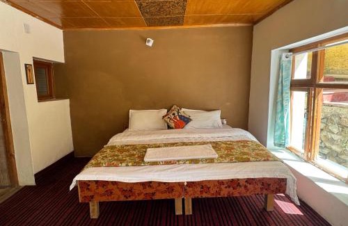 Tingmosgang Casa | Dragon guesthouse and garden restaurant
