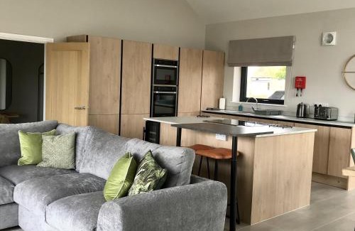 Dunholme Casa | Dragonfly Cottage, Ashlin Farm Barns