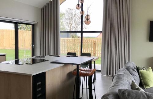 Dunholme Casa | Dragonfly Cottage, Ashlin Farm Barns