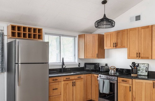 The Woods Cabaña | Dragonfly Cottage - Chic, Upscale, Cozy Retreat in The Woods Resort