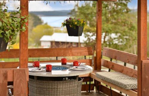 Regional District of Nanaimo Casa | Dragonfly Cottage