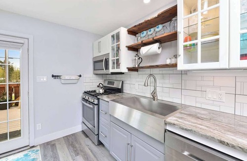 Regional District of Nanaimo Casa | Dragonfly Cottage Sum
