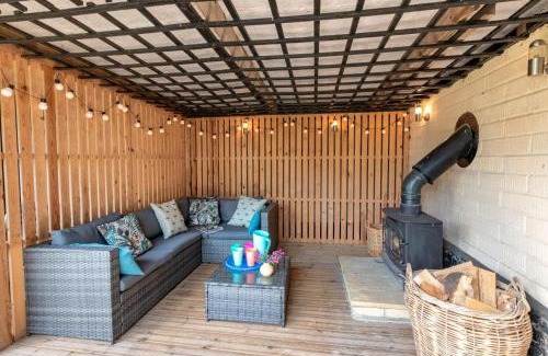 Rumburgh Casa | Dragonfly
