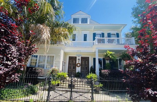 Treme Casa | Ecléctica Treme-lugar de nacimiento de Jazz- 1 milla a FQ - 2500 Sq. Pie.-House-Salt Pool