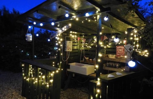 Emsworth Apartamento | 'Drake' a luxurious yurt with harbour & sea views